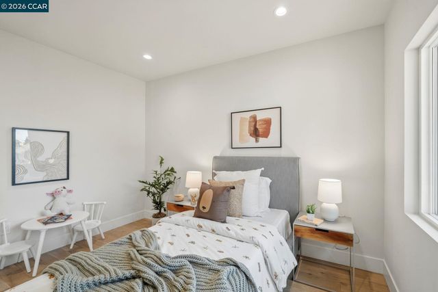 3017 Madeline St, Oakland, CA 94602