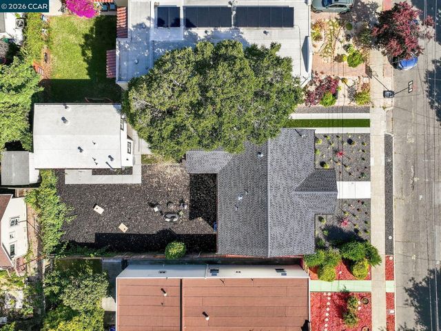 3017 Madeline St, Oakland, CA 94602
