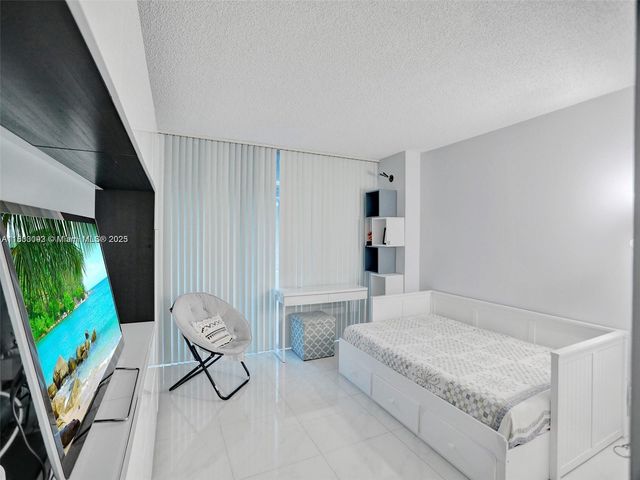 1627 Brickell Ave 605, Miami, FL 33129