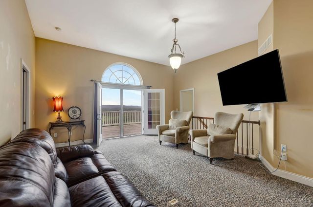 550 Aston View Lane, Cleves, OH 45002