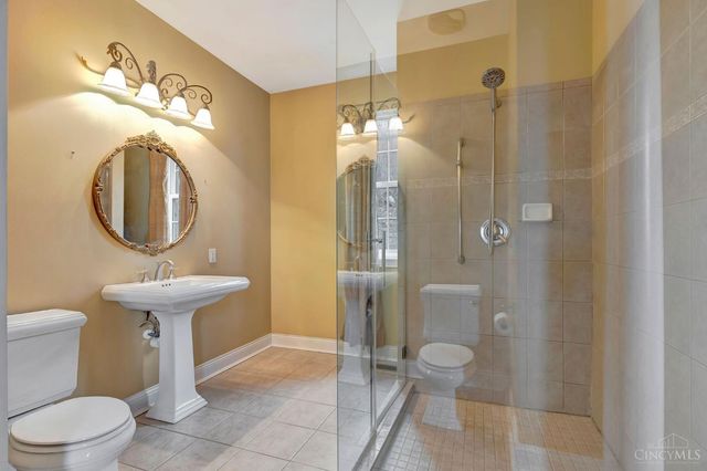 550 Aston View Lane, Cleves, OH 45002