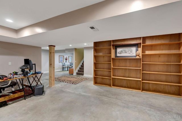 550 Aston View Lane, Cleves, OH 45002