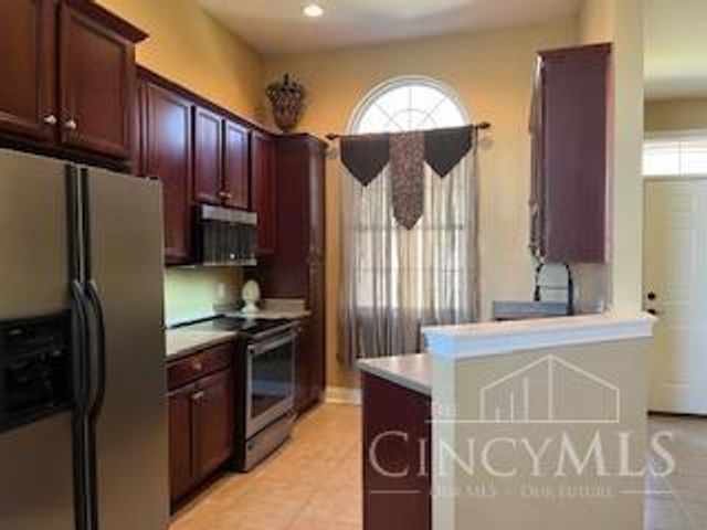 550 Aston View Lane, Cleves, OH 45002