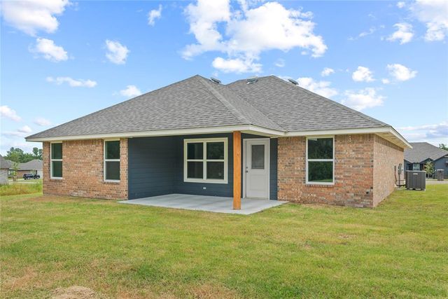4656 Lincoln Landing, Harrah, OK 73045