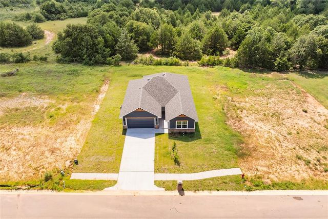 4656 Lincoln Landing, Harrah, OK 73045