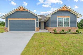 4656 Lincoln Landing, Harrah, OK 73045