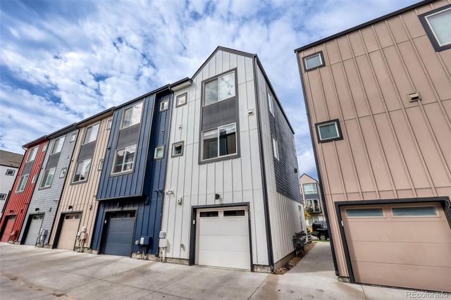 1038 Depew Street, Lakewood, CO 80214