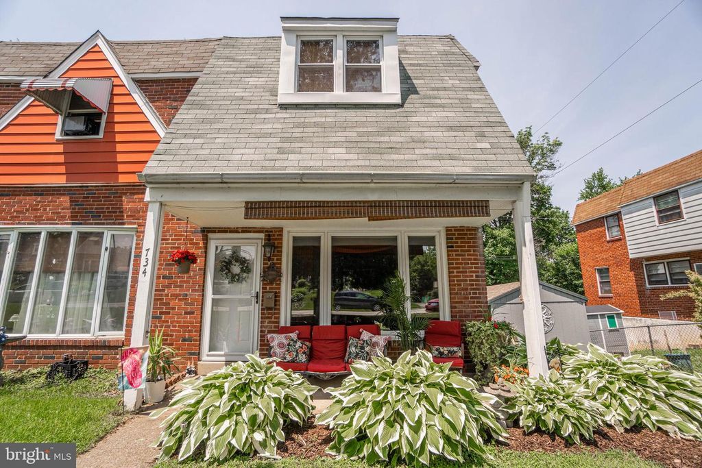 734 E 25TH ST, Chester, PA 19013