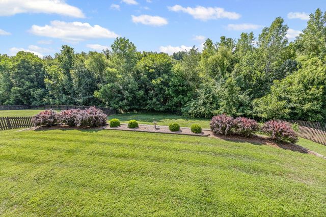 3704 TIMBER RUN DR, Columbia, MO 65203