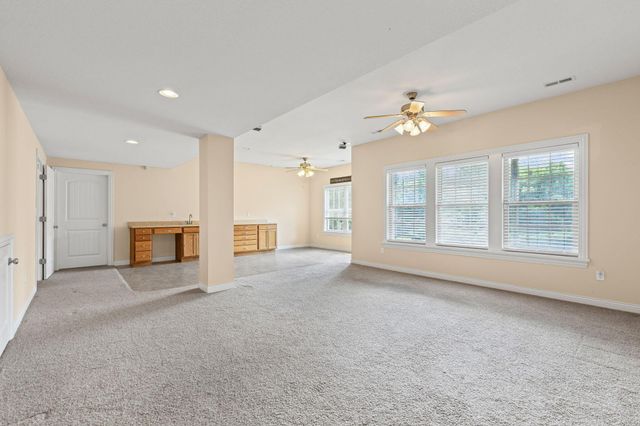 3704 TIMBER RUN DR, Columbia, MO 65203
