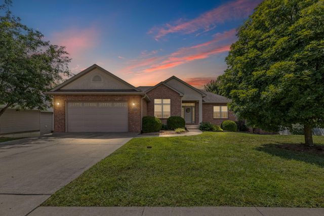 3704 TIMBER RUN DR, Columbia, MO 65203