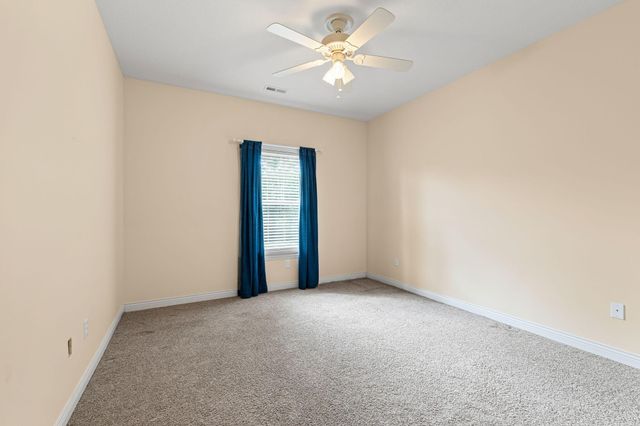 3704 TIMBER RUN DR, Columbia, MO 65203