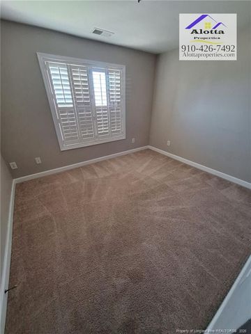 170 Blacksmith Lane, Raeford, NC 28376