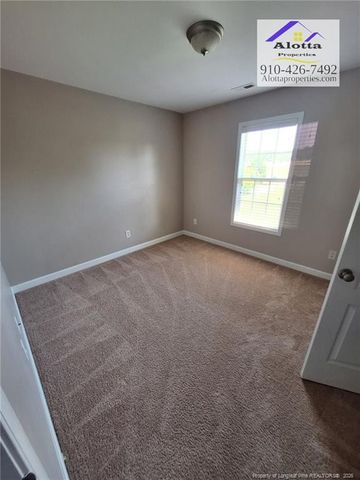 170 Blacksmith Lane, Raeford, NC 28376