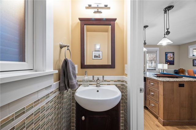 706 Ivy St Unit 1, Shadyside, PA 15232