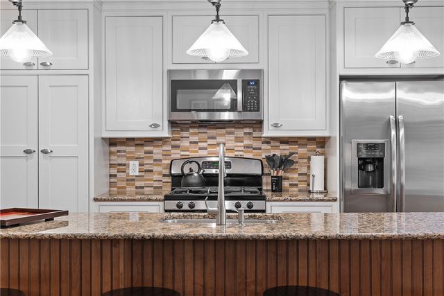 706 Ivy St Unit 1, Shadyside, PA 15232