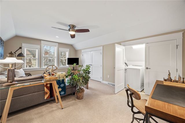 706 Ivy St Unit 1, Shadyside, PA 15232
