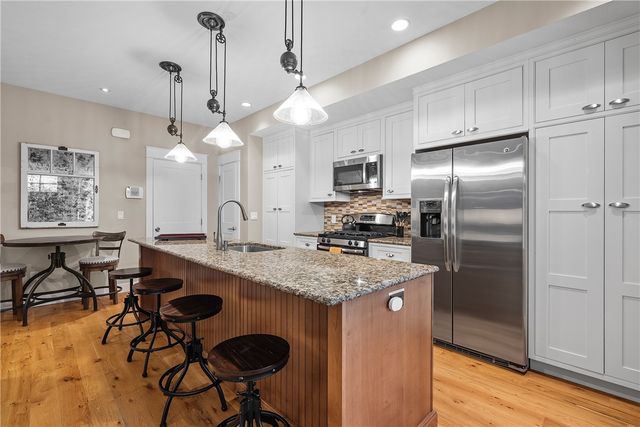 706 Ivy St Unit 1, Shadyside, PA 15232