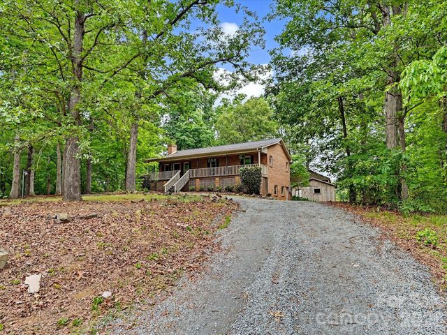 1123 S Forest Hills School Road, Marshville, NC 28103