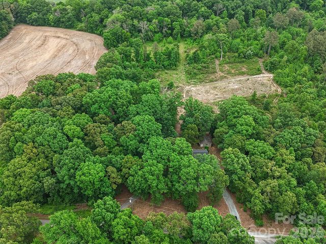 1123 S Forest Hills School Road, Marshville, NC 28103