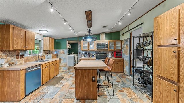 6702 FORESTVIEW LANE, Lakeland, FL 33811
