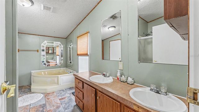 6702 FORESTVIEW LANE, Lakeland, FL 33811
