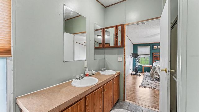 6702 FORESTVIEW LANE, Lakeland, FL 33811