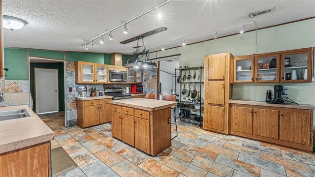 6702 FORESTVIEW LANE, Lakeland, FL 33811