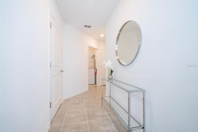 8899 CABOT CLIFFS DRIVE 102, Davenport, FL 33896