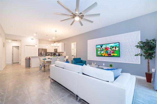 8899 CABOT CLIFFS DRIVE 102, Davenport, FL 33896