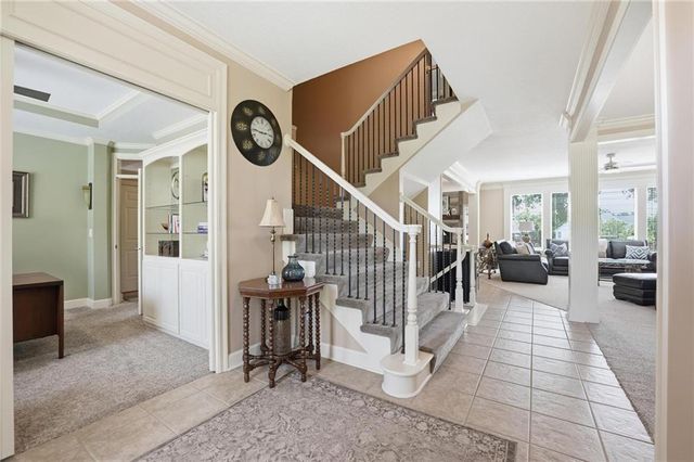 20733 W 92nd Street, Lenexa, KS 66220