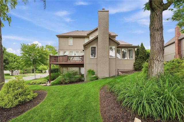 20733 W 92nd Street, Lenexa, KS 66220
