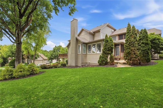 20733 W 92nd Street, Lenexa, KS 66220