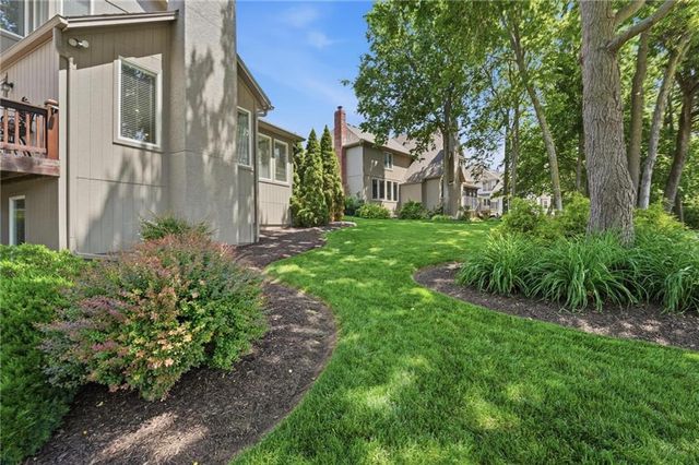 20733 W 92nd Street, Lenexa, KS 66220
