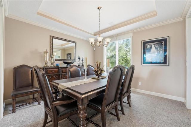 20733 W 92nd Street, Lenexa, KS 66220