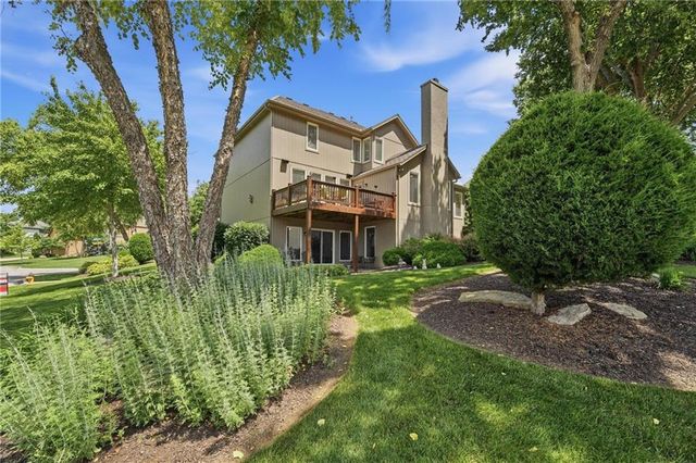 20733 W 92nd Street, Lenexa, KS 66220