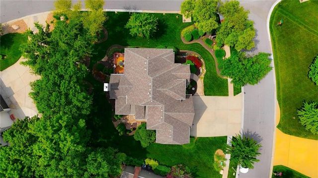 20733 W 92nd Street, Lenexa, KS 66220
