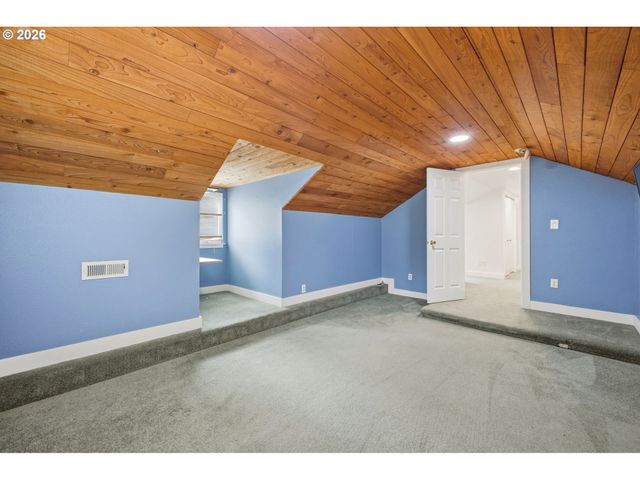 10208 Ne 212TH Ave, Vancouver, WA 98682