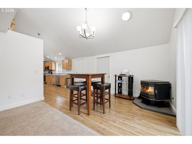 10208 Ne 212TH Ave, Vancouver, WA 98682