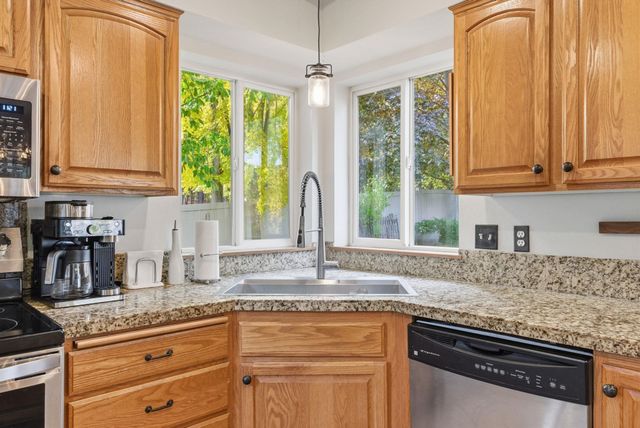 4222 S Bellgrove Ln, Spokane, WA 99223