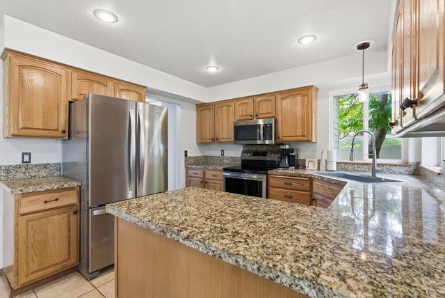 4222 S Bellgrove Ln, Spokane, WA 99223