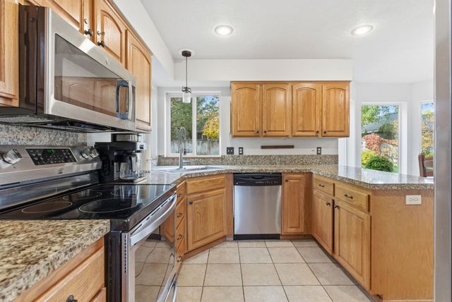 4222 S Bellgrove Ln, Spokane, WA 99223