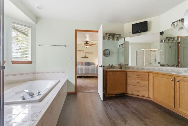 4222 S Bellgrove Ln, Spokane, WA 99223