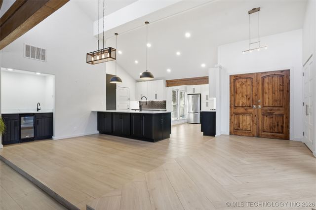 10203 S Richmond Avenue, Tulsa, OK 74137