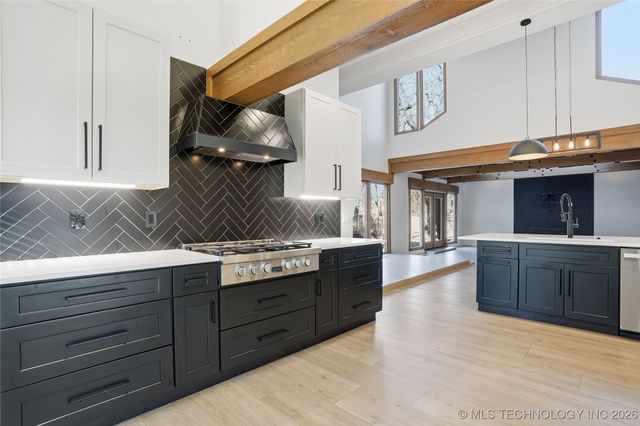 10203 S Richmond Avenue, Tulsa, OK 74137