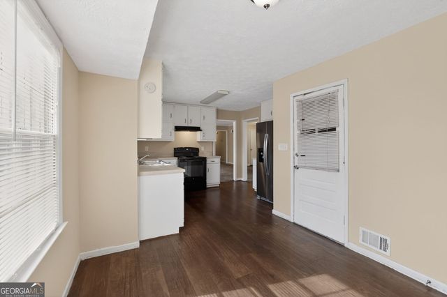 270 Fairfield Drive, Ellenwood, GA 30294