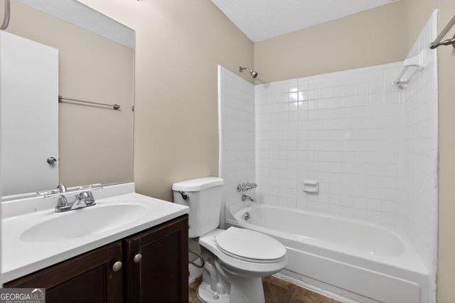 270 Fairfield Drive, Ellenwood, GA 30294