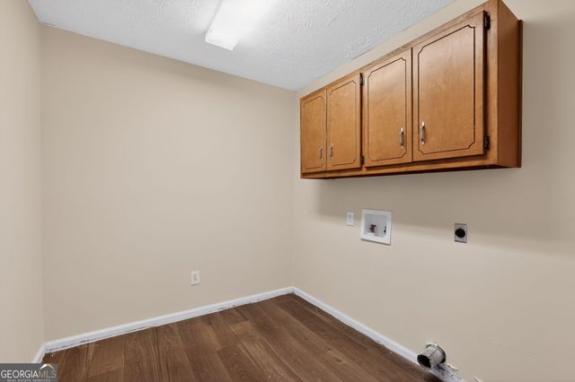 270 Fairfield Drive, Ellenwood, GA 30294