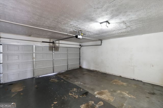 270 Fairfield Drive, Ellenwood, GA 30294