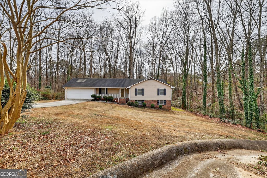 270 Fairfield Drive, Ellenwood, GA 30294